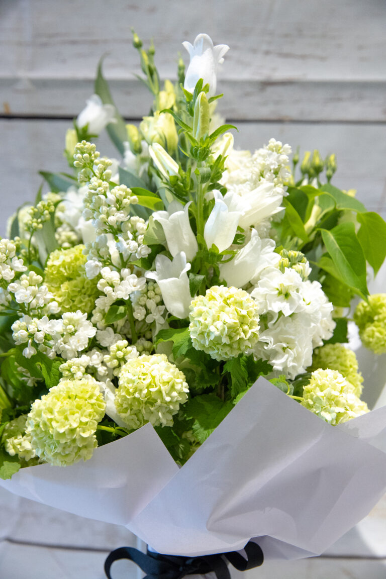 White bouquet made at Flower Daise, Ferntree Gully