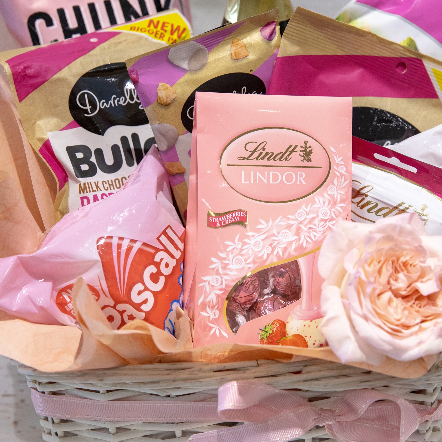 Girls' Night, Sorted – Gourmet Hamper – close-up